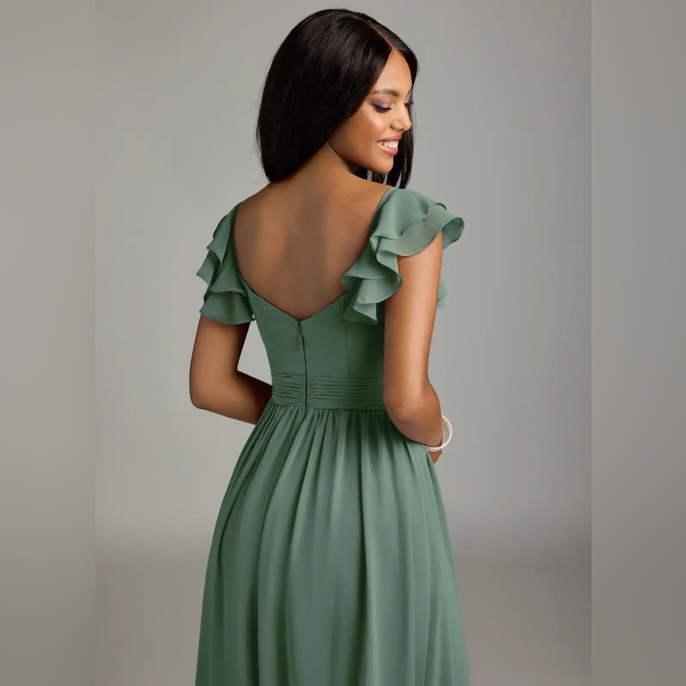 Azazie Anaya
Eucalyptus A-Line Sweetheart Neckline Chiffon - Picture 3 of 15